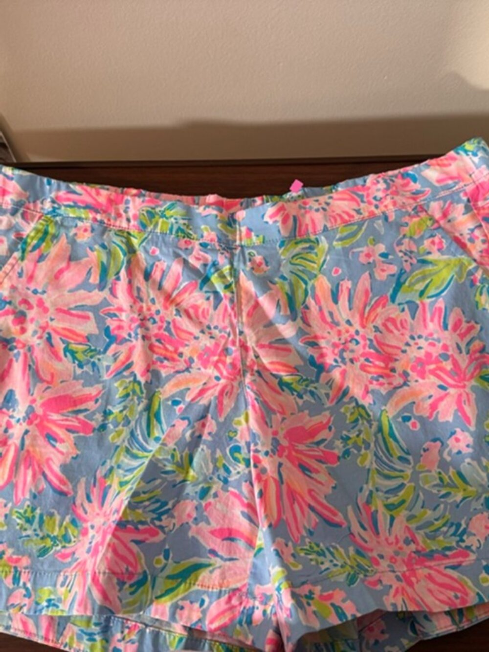 NWT Lilly Pulitzer Ocean View Shorts Blue Peri Sunrise Bay Floral Sz M $58